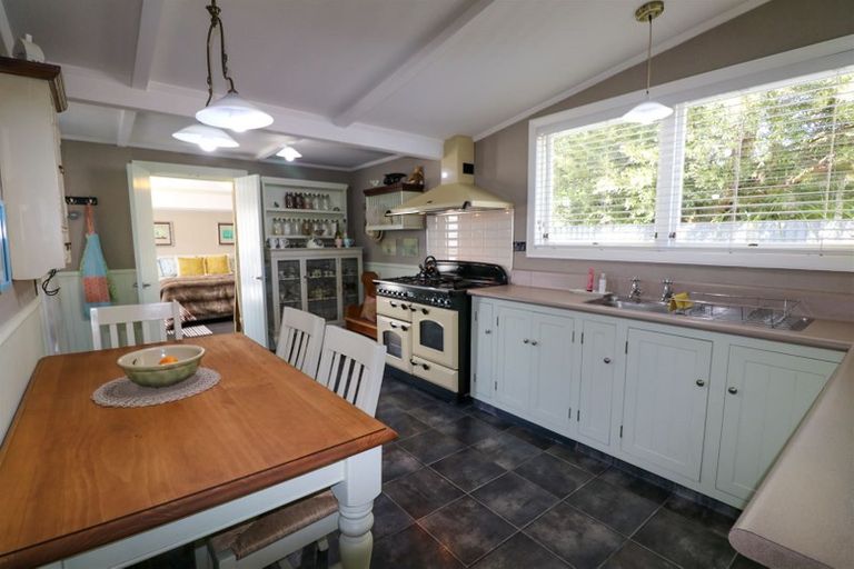 Photo of property in 18 Mowbray Street, Watlington, Timaru, 7910