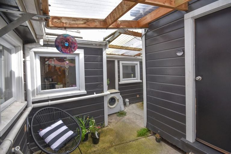 Photo of property in 16 Titan Street, North Dunedin, Dunedin, 9016