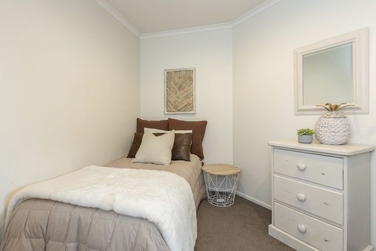 Photo of property in 151 Milton Road, Bluff Hill, Napier, 4110