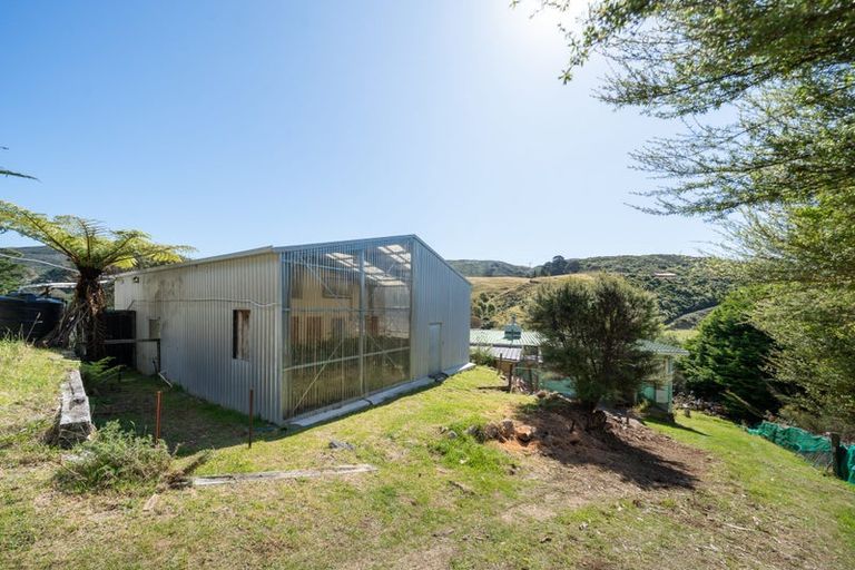 Photo of property in 474 Omokoroa Road, Makara, Wellington, 6972