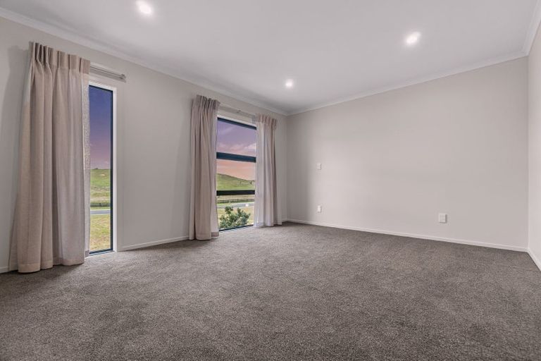 Photo of property in 29 Kakariki Lane, Rototuna North, Hamilton, 3210