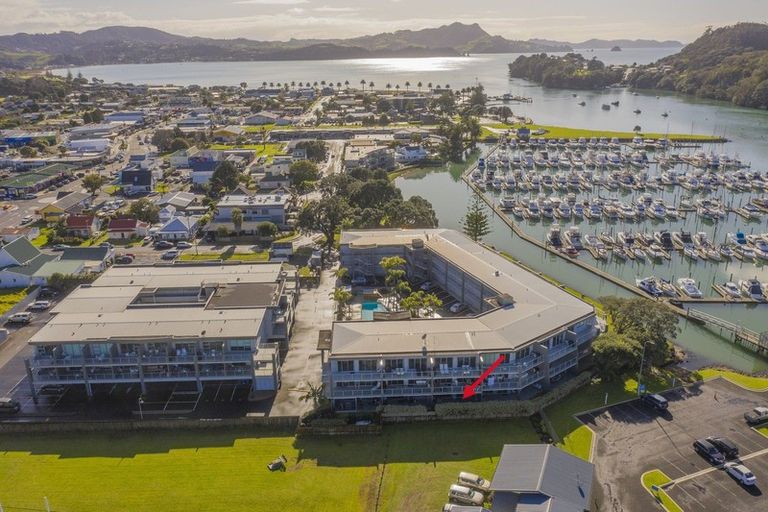 Photo of property in 86 Albert Street, Whitianga, 3510