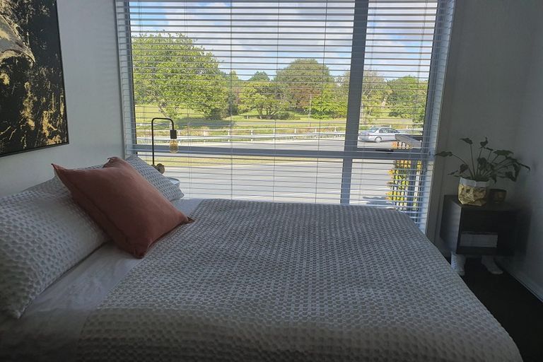 Photo of property in 4/256 Fitzgerald Avenue, Richmond, Christchurch, 8013