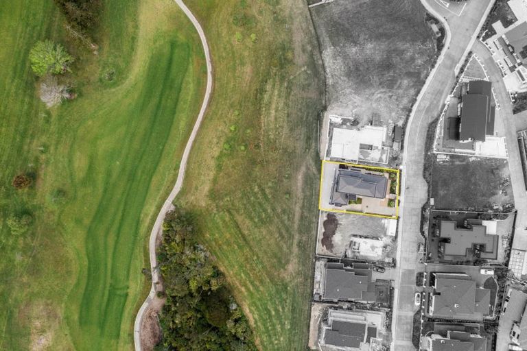 Photo of property in 14 Third Fairway Place, Albany, Auckland, 0632