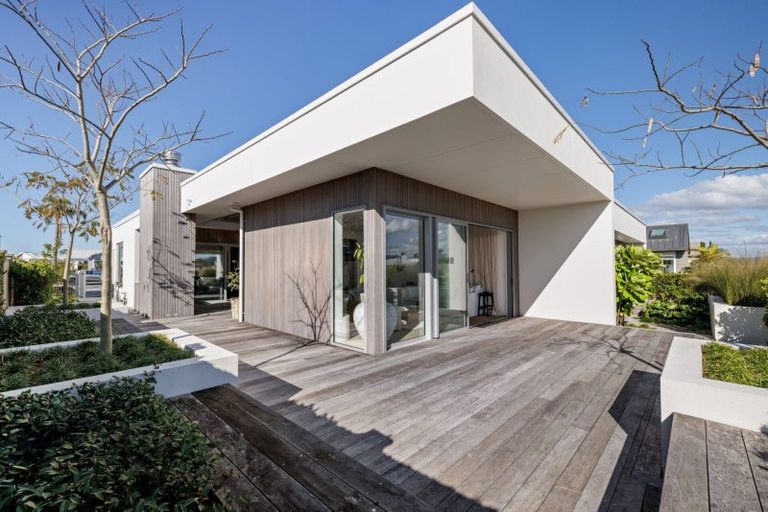 Photo of property in 15 Montiicola Drive, Papamoa Beach, Papamoa, 3118