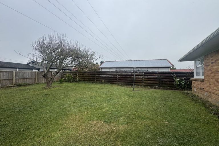 Photo of property in 23 Southsea Crescent, Silverdale, Hamilton, 3216