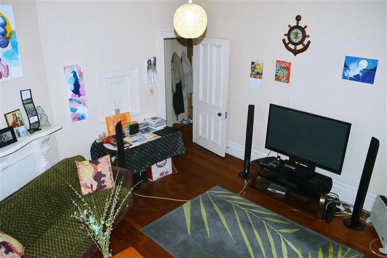 Photo of property in 139 Elizabeth Street, Mount Victoria, Wellington, 6011