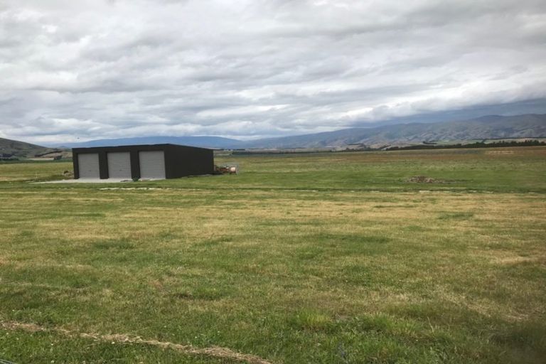 Photo of property in 100 Gladsmuir Road, Queensberry, Cromwell, 9383