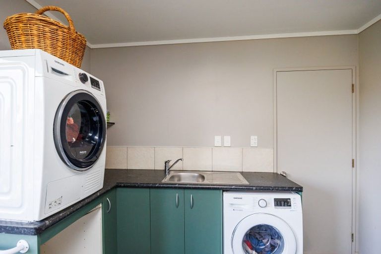 Photo of property in 982a Rongotea Road, Rongotea, Palmerston North, 4476