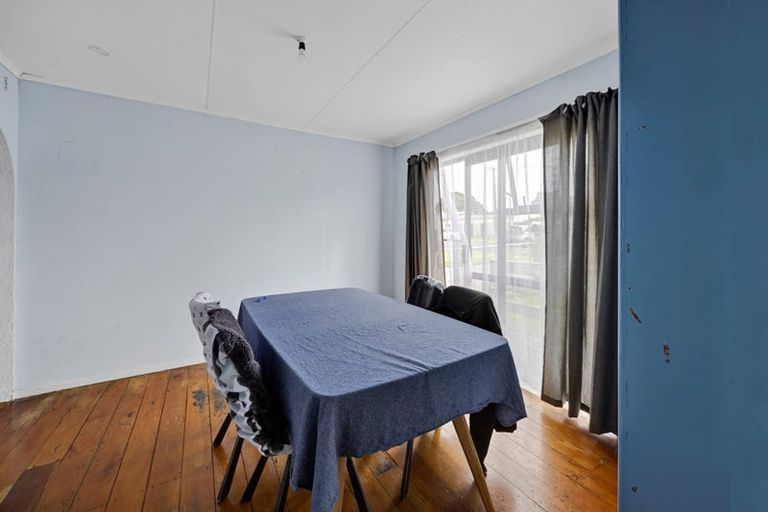 Photo of property in 11 Suffolk Street, Patea, 4520