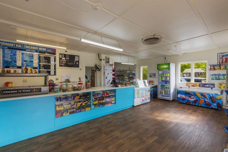 Photo of property in 11 Abercromby Street, Porangahau, 4293