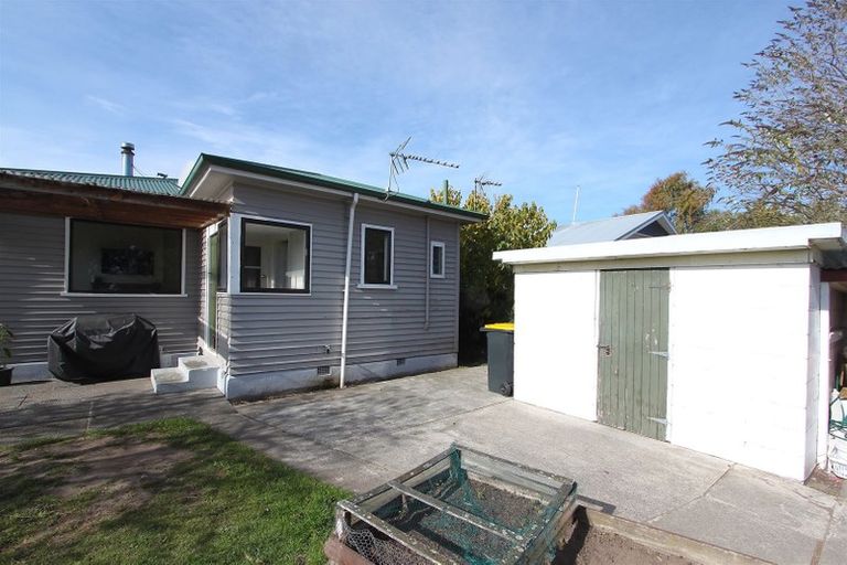 Photo of property in 35 Pannell Avenue, Wainoni, Christchurch, 8061