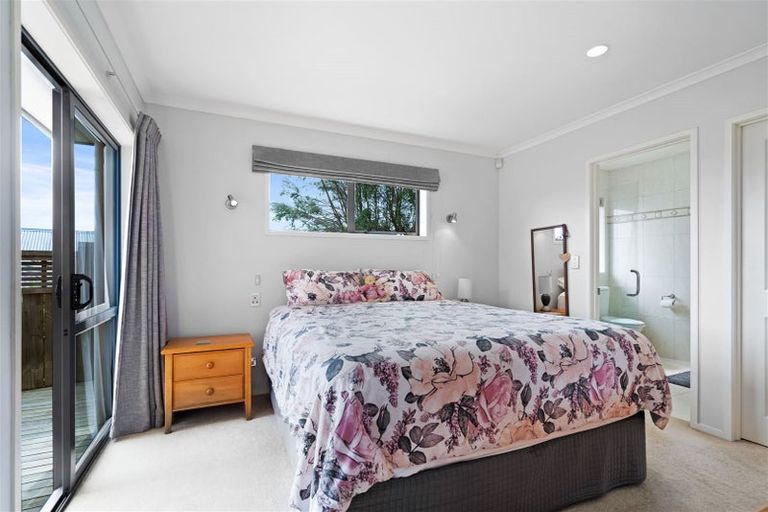 Photo of property in 24 Lochiel Place, Te Kamo, Whangarei, 0112