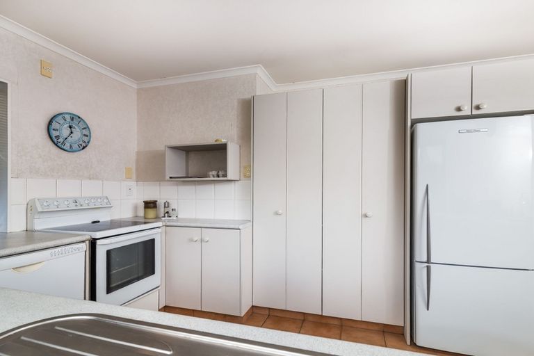 Photo of property in 2/24 Robinson Terrace, Rangatira Park, Taupo, 3330