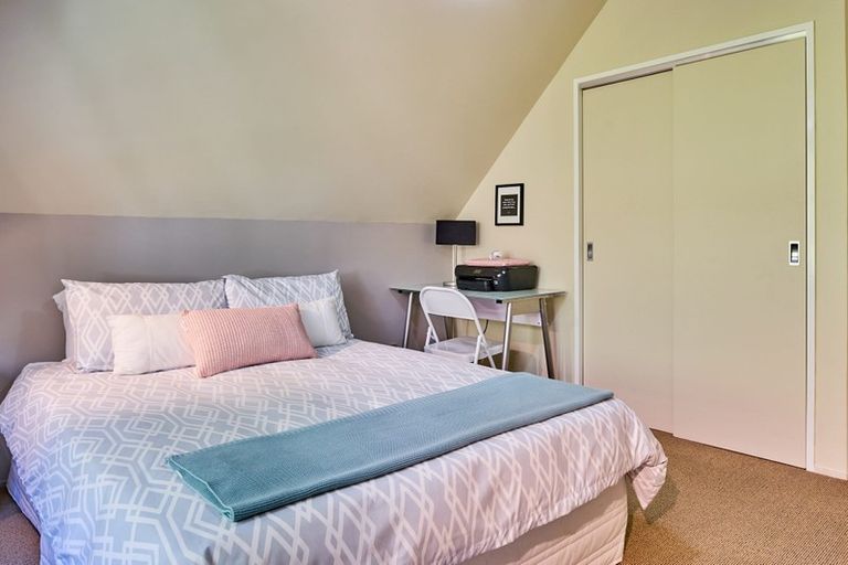 Photo of property in 1 Manuka Avenue, Woburn, Lower Hutt, 5010