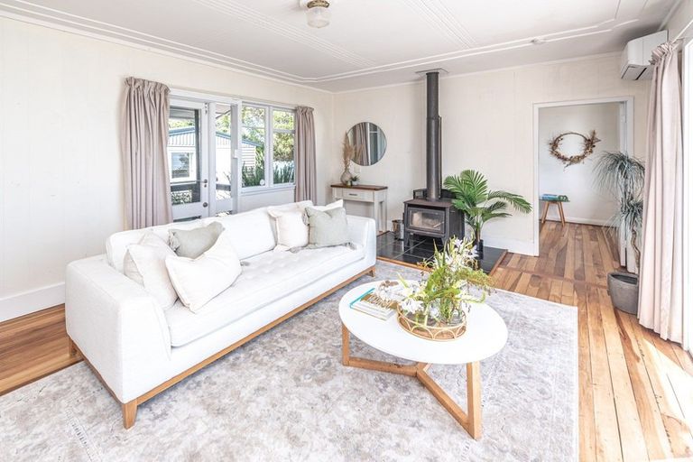 Photo of property in 133 Karaka Street, Castlecliff, Whanganui, 4501