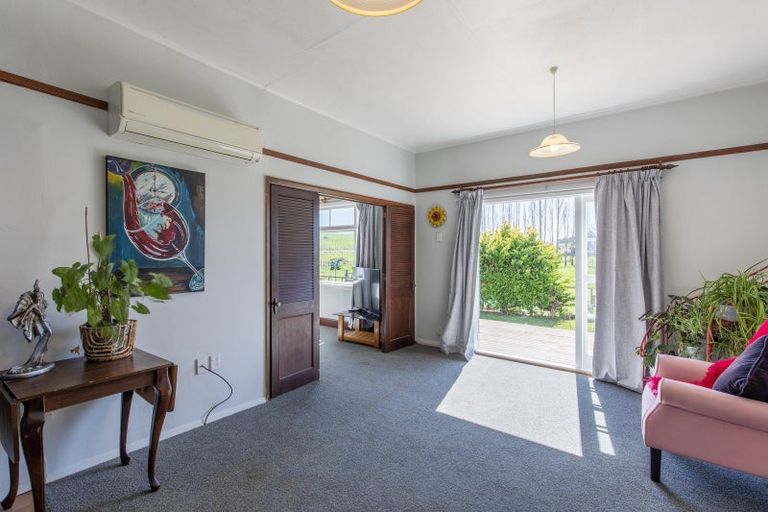 Photo of property in 471 Porangahau Road, Waipukurau, 4282