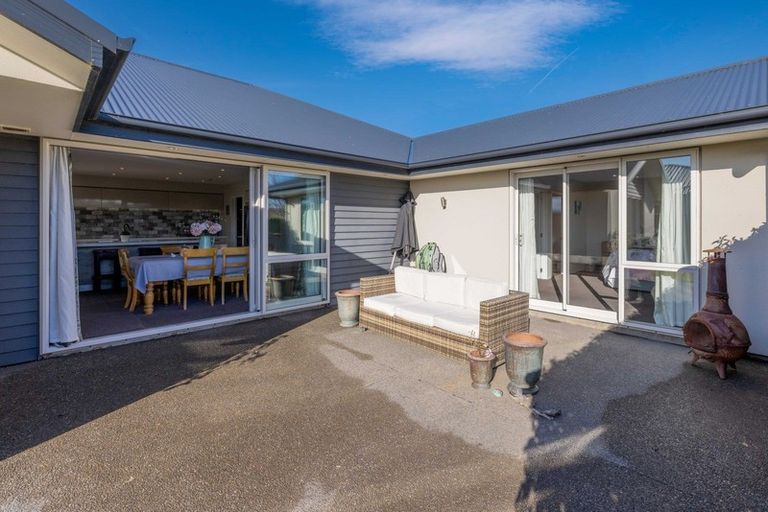 Photo of property in 26 The Esplanade, Pegasus, 7612