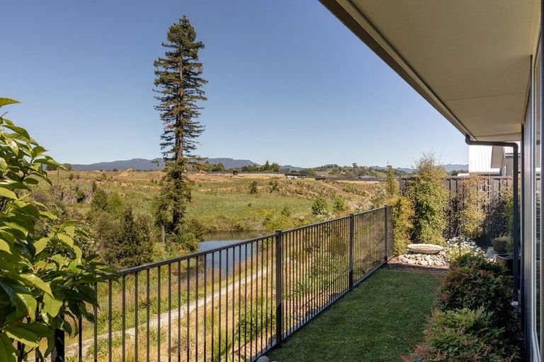 Photo of property in 30 Kauri Lane, Omokoroa, 3114