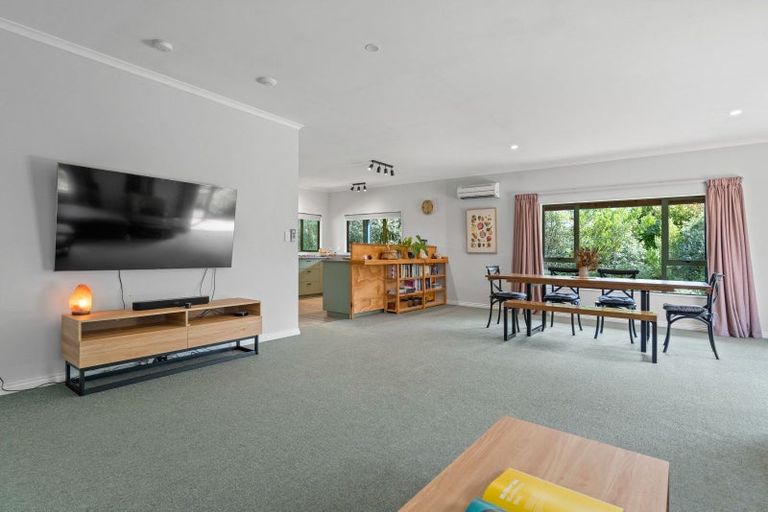 Photo of property in 92 Revans Street, Featherston, 5710