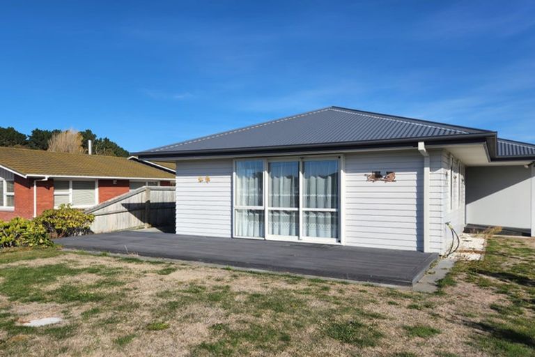 Photo of property in 72 Ottawa Road, Wainoni, Christchurch, 8061