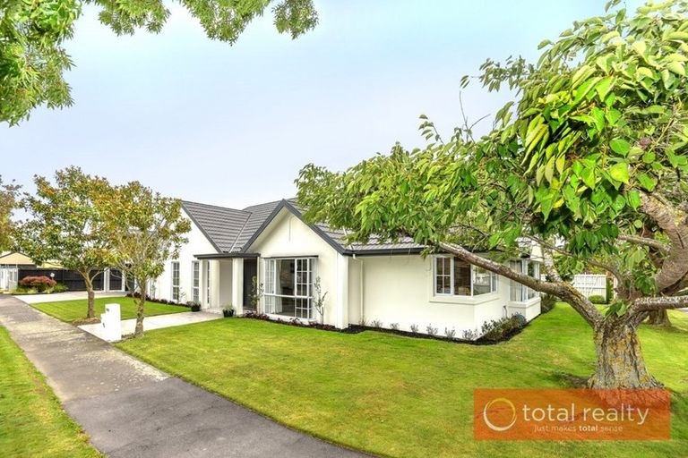 Photo of property in 2 Viceroy Place, Halswell, Christchurch, 8025