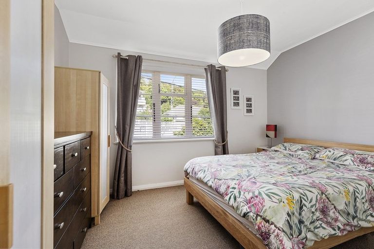 Photo of property in 67 Strathmore Avenue, Strathmore Park, Wellington, 6022