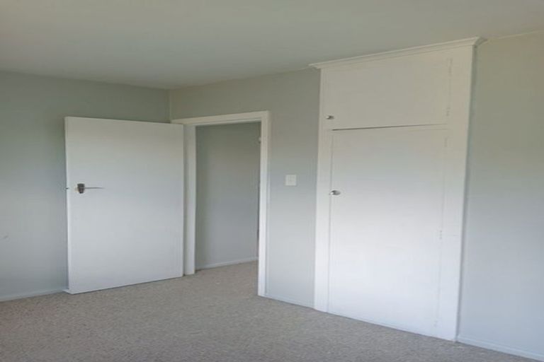 Photo of property in 2/15 Harakeke Street, Riccarton, Christchurch, 8011