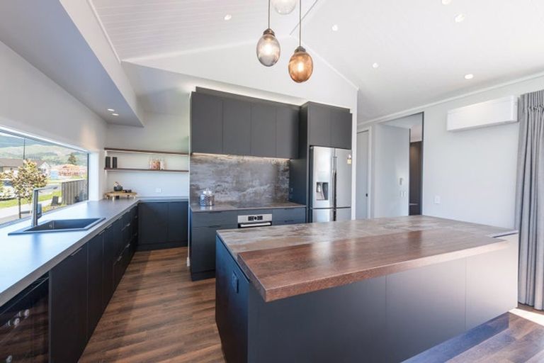 Photo of property in 14 Inanga Place, Ruatapu, 7883