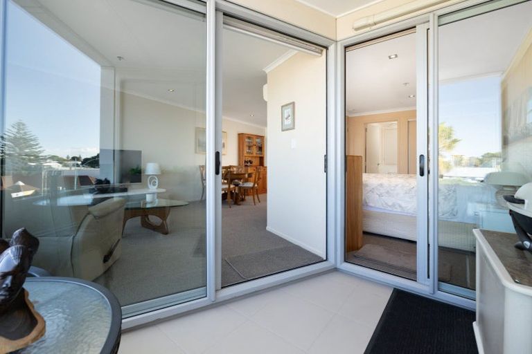 Photo of property in Algarve Apartments, 305/332 Maunganui Road, Mount Maunganui, 3116