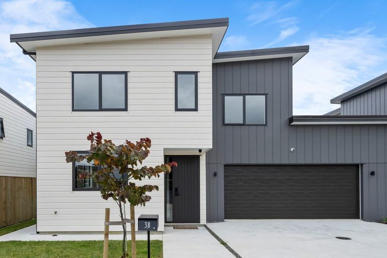 Photo of property in 38 Anchorage Drive, Karaka, Papakura, 2113