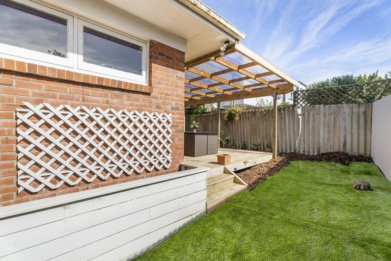 Photo of property in 4/21 Evelyn Place, Hillcrest, Auckland, 0627