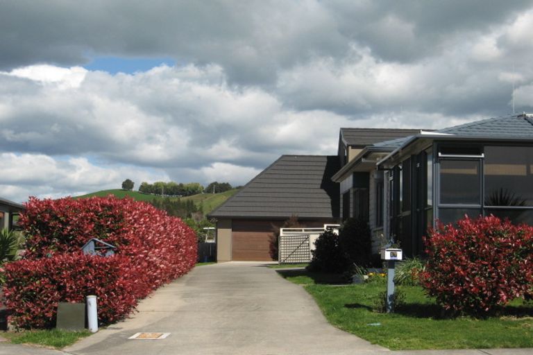 Photo of property in 19 Highcroft Place, Welcome Bay, Tauranga, 3112