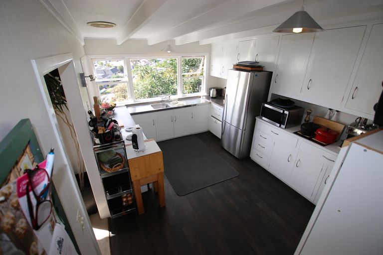 Photo of property in 10 Moana Avenue, Paihia, 0200