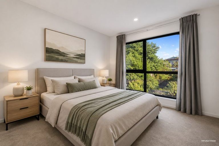 Photo of property in 9 Paina Crescent, Massey, Auckland, 0614