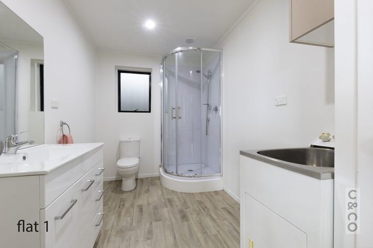 Photo of property in 371 Old North Road, Kumeu, 0892