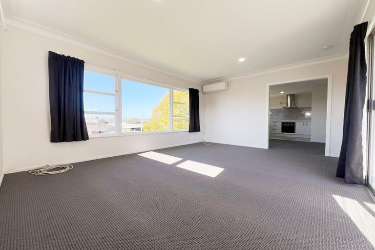 Photo of property in 12 Megan Avenue, Pakuranga Heights, Auckland, 2010
