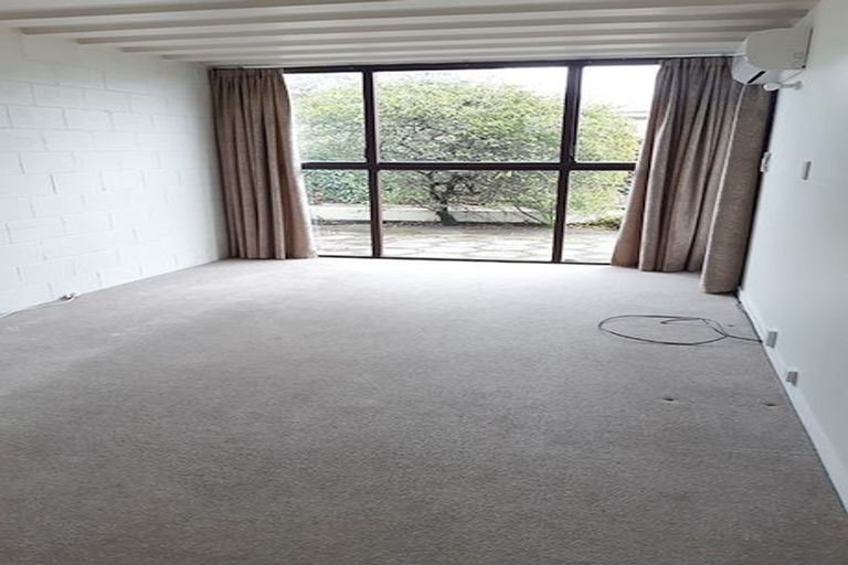 Photo of property in 1/118 Office Road, Merivale, Christchurch, 8014