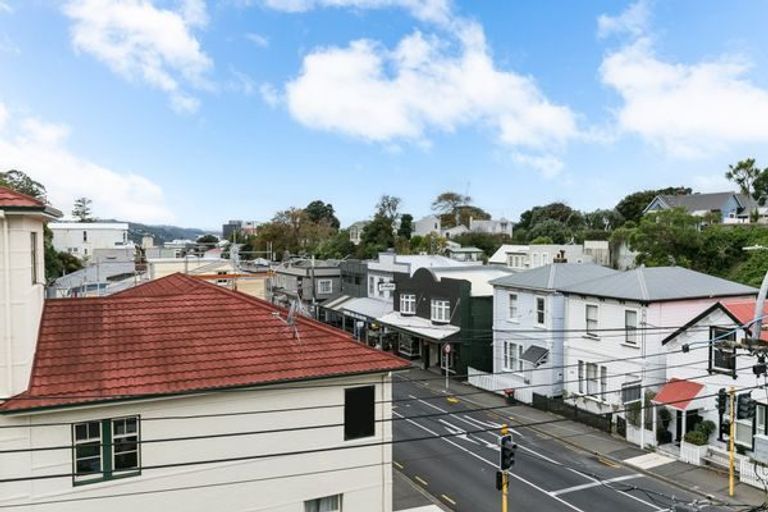Photo of property in Windsor Court, 3/340 Tinakori Road, Thorndon, Wellington, 6011