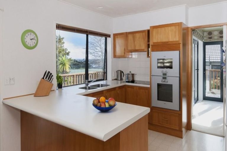 Photo of property in 11 Woodgers Way, Somerville, Auckland, 2014