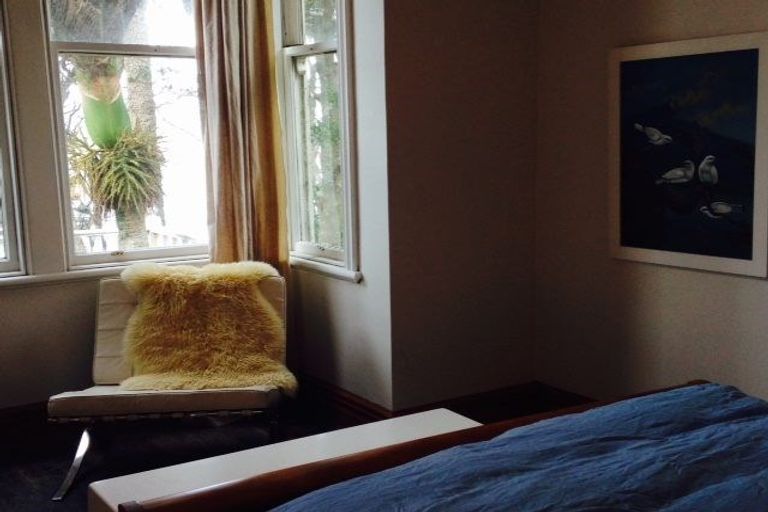 Photo of property in 40 Grafton Road, Roseneath, Wellington, 6011