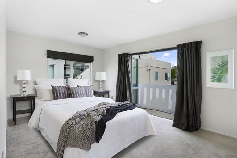 Photo of property in 88b Brockworth Place, Riccarton, Christchurch, 8011