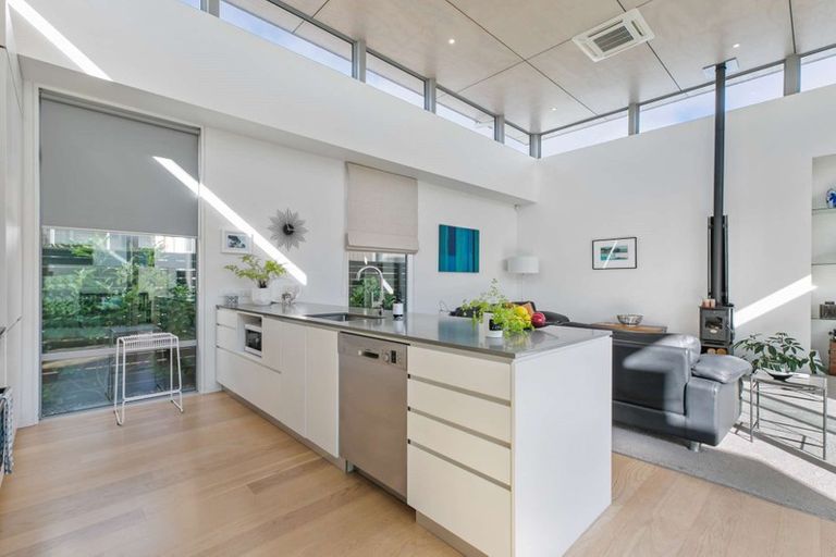 Photo of property in 537 Gloucester Road, Papamoa Beach, Papamoa, 3118