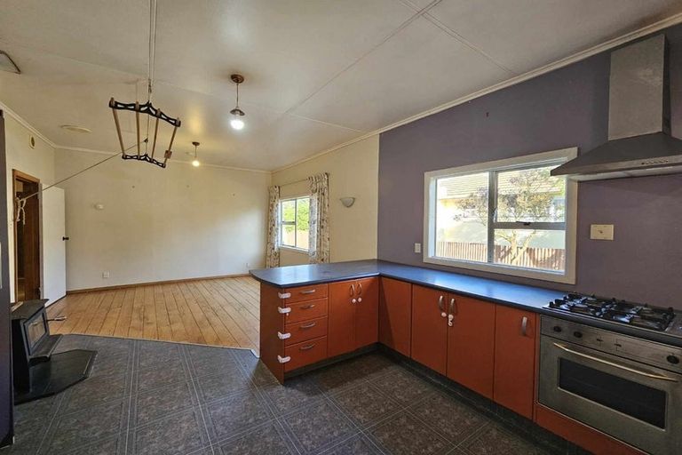 Photo of property in 34 Polson Street, Castlecliff, Whanganui, 4501