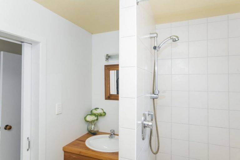 Photo of property in 57 Moana Road, Okitu, Gisborne, 4010