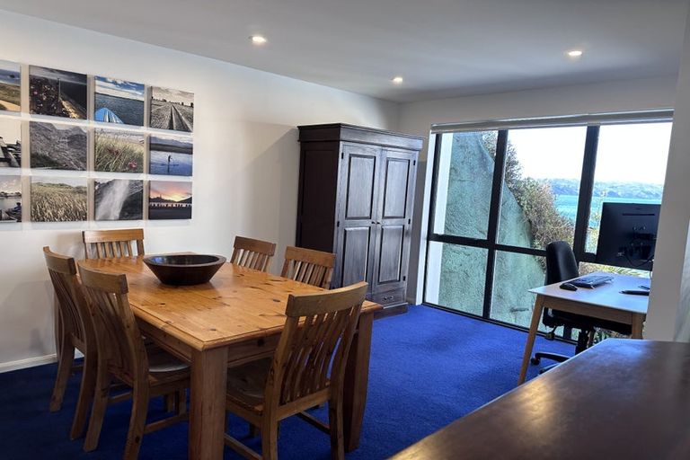 Photo of property in 1/148 Evans Bay Parade, Roseneath, Wellington, 6021