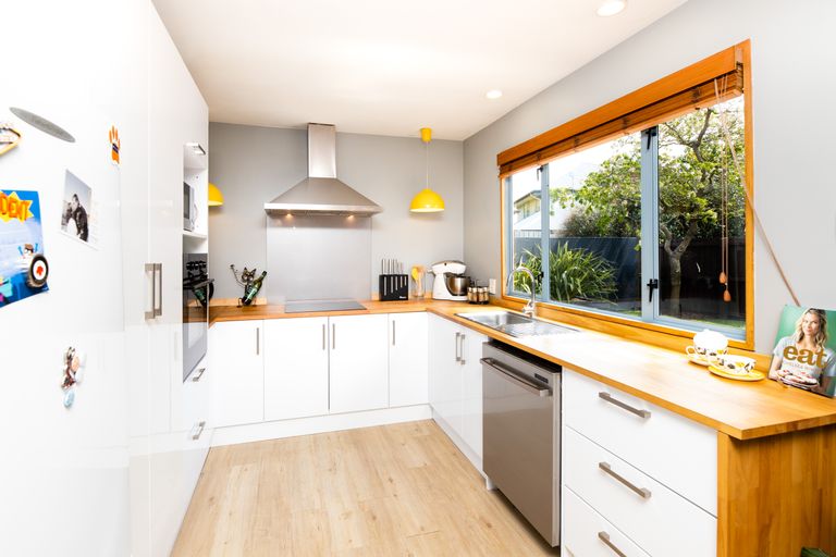 Photo of property in 1/725 Main Road North, Belfast, Christchurch, 8051