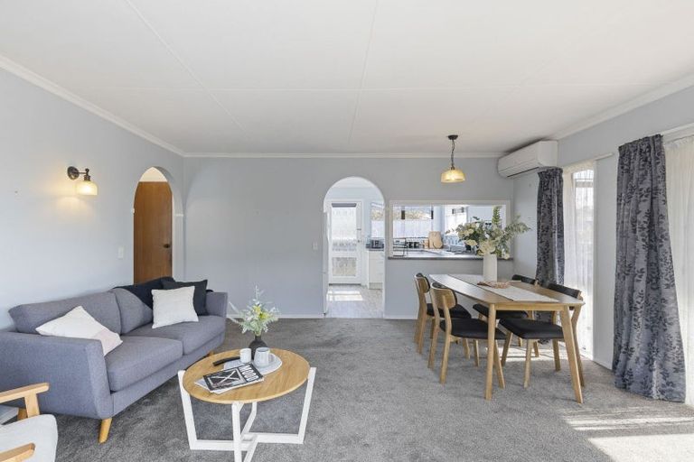 Photo of property in 10 Kapui Place, Waitara, 4320