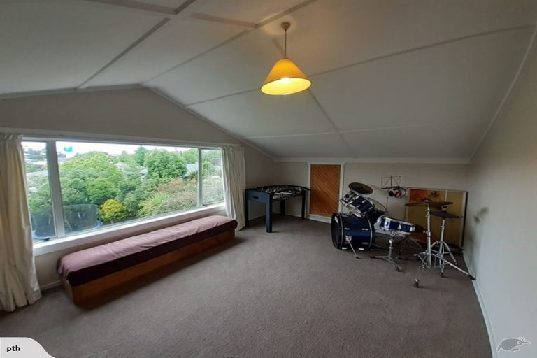 Photo of property in 19 Van Diemen Street, Nelson South, Nelson, 7010