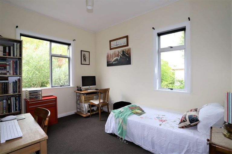 Photo of property in 14 Stanners Street, Eltham, 4322